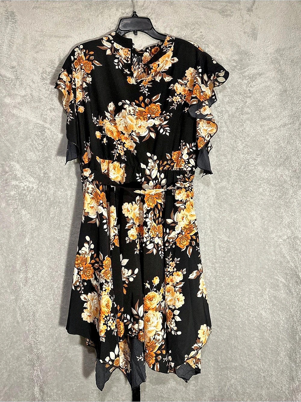 SHEIN Curve Plus Allover Floral Print Mock Neck Ruffle Hem Dress Black & Orange
